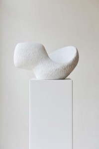 Skulptur "Aufbruch", Carrara-Marmor, 35cmX52cmX28cm, 2004