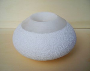 Skulptur "Anfang", weißer Alabaster, 2015